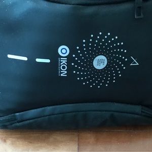 New Ikon Duffel bag  tote  luggage Unisex  NEw large Unisex